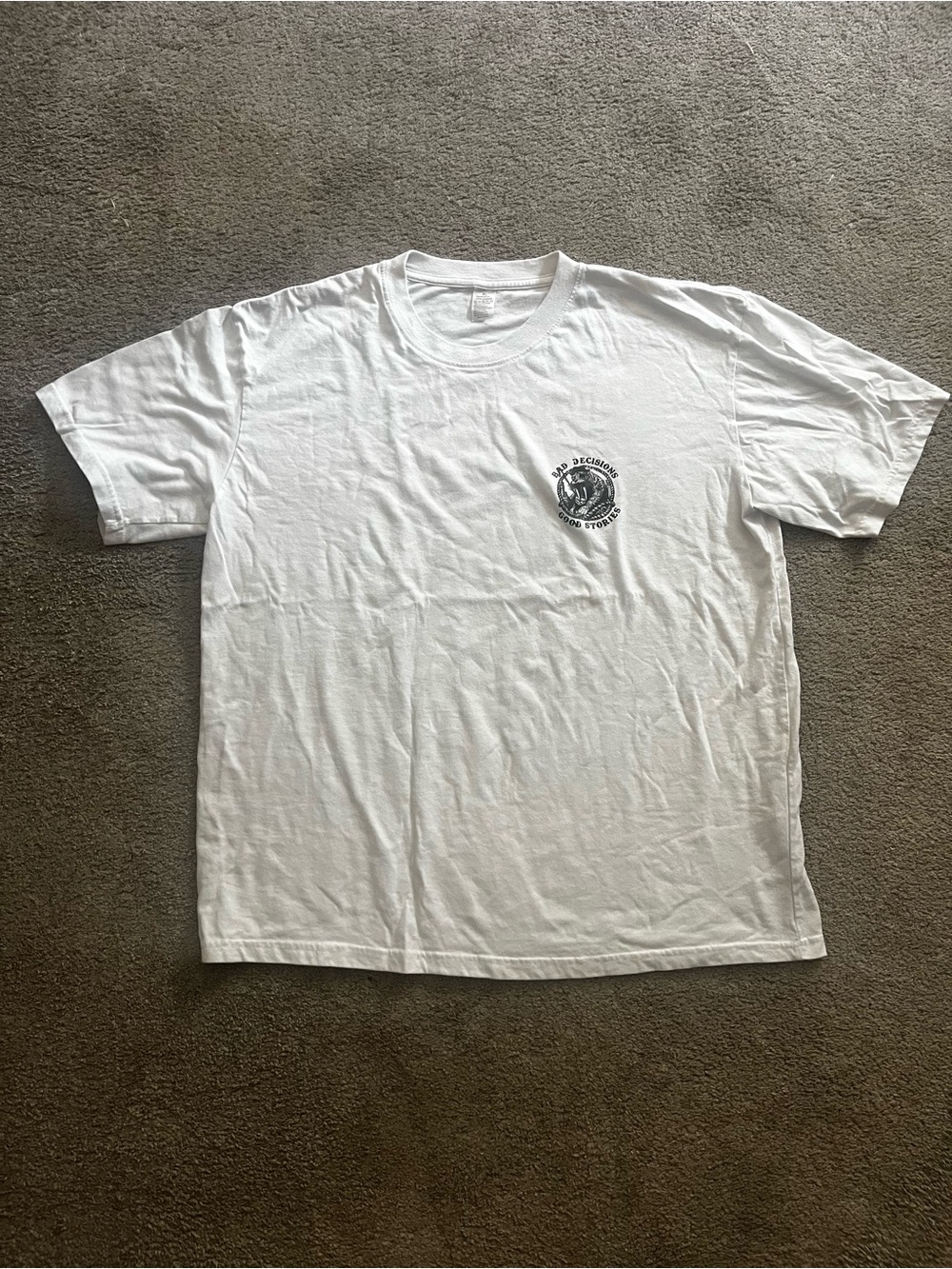 White Graphic Pocket-Print Crewneck T-Shirt. Sailors story